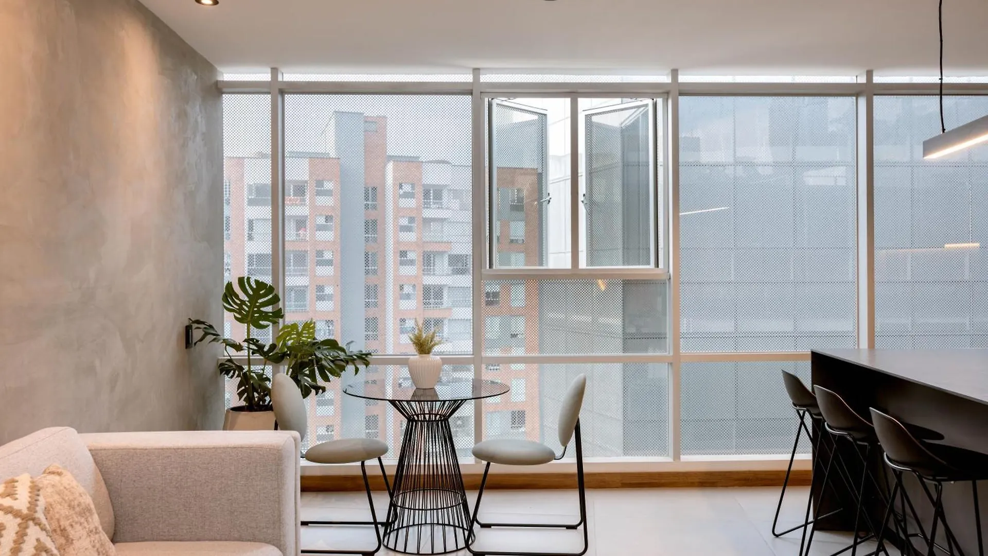 Bio 26 Apartments 메딜린 0*,