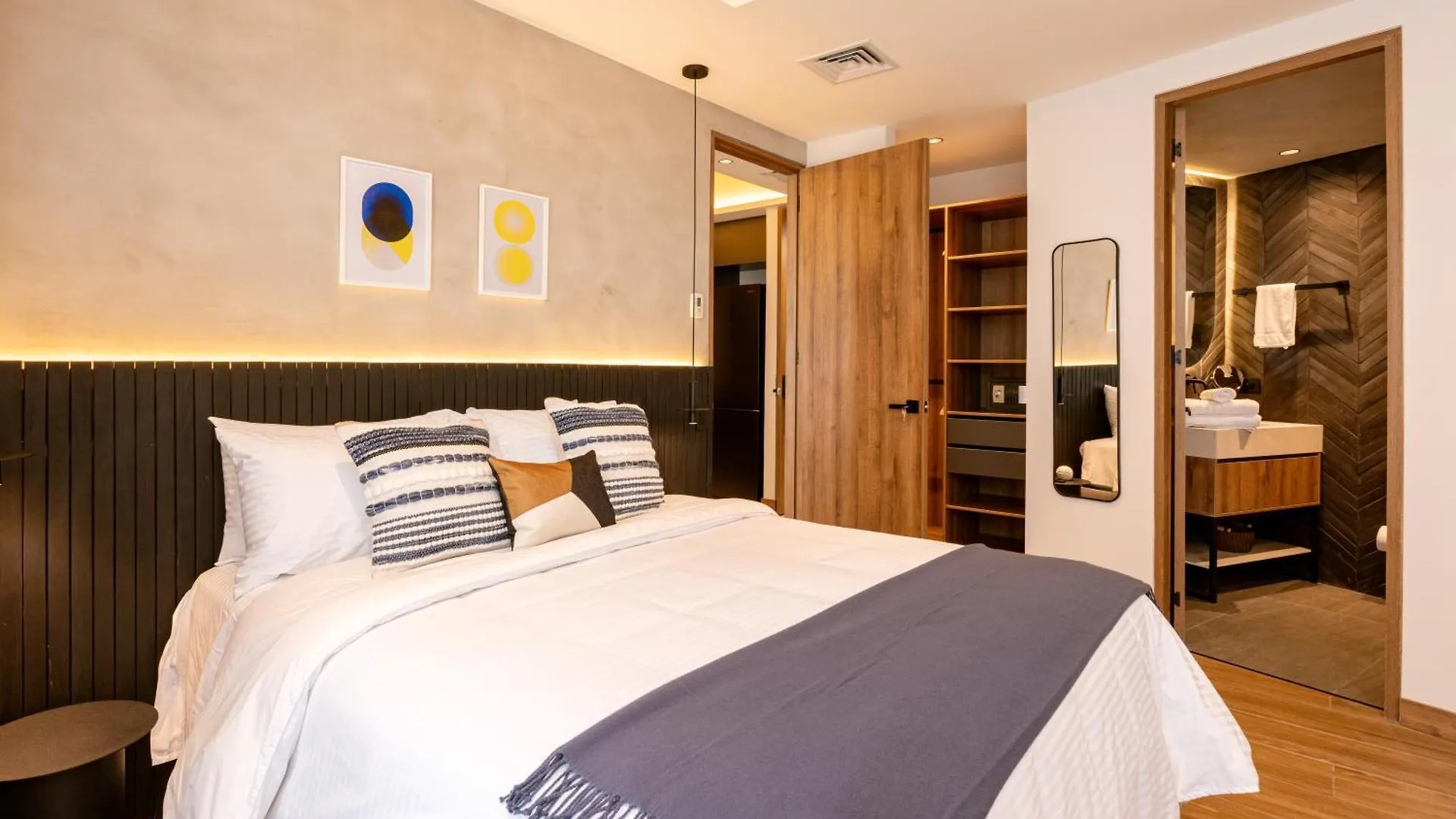 Bio 26 Apartments Medellín